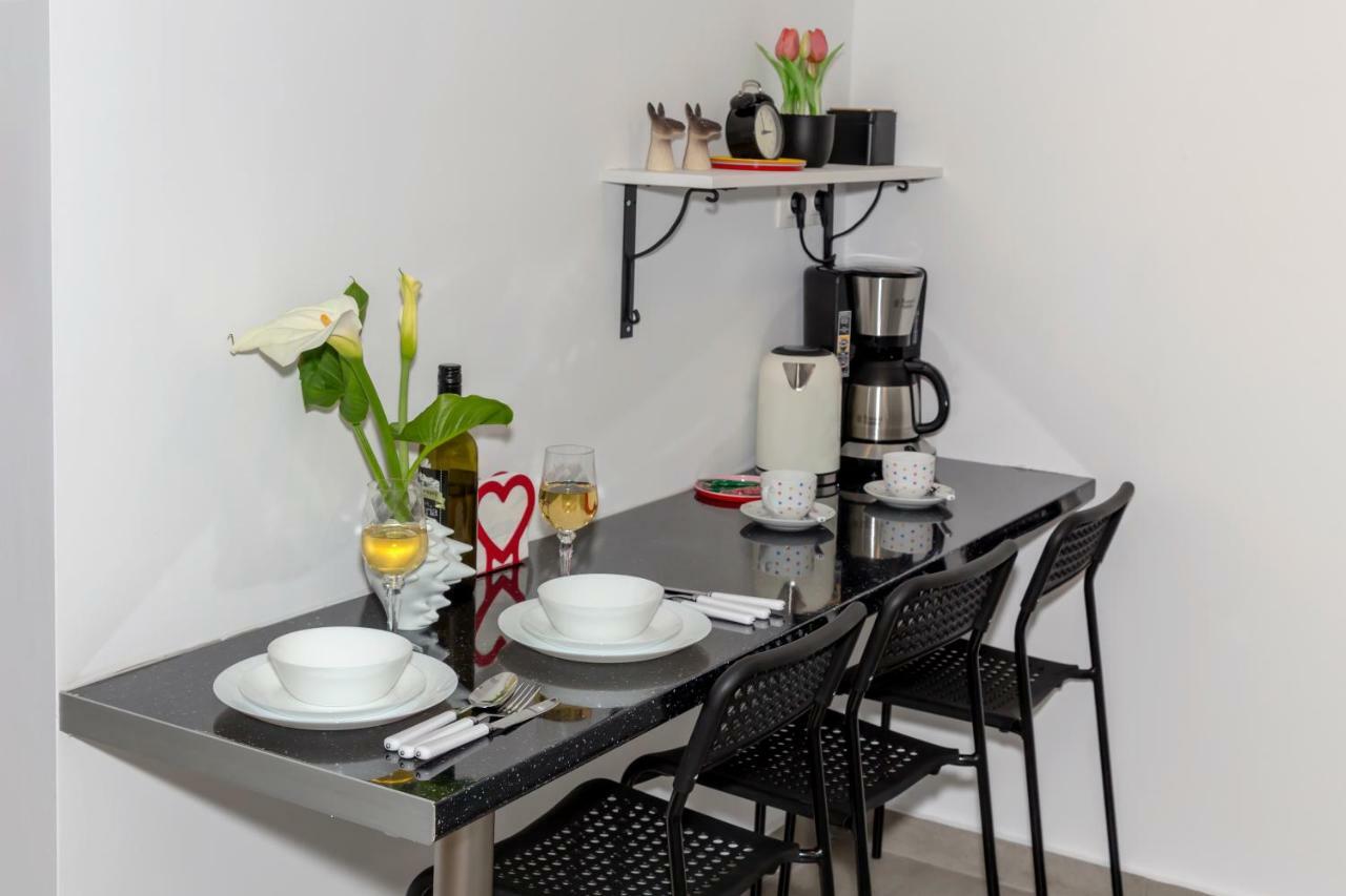 Attiki Sunshine Apartment With Terrace Vipgreece Atenas Exterior foto